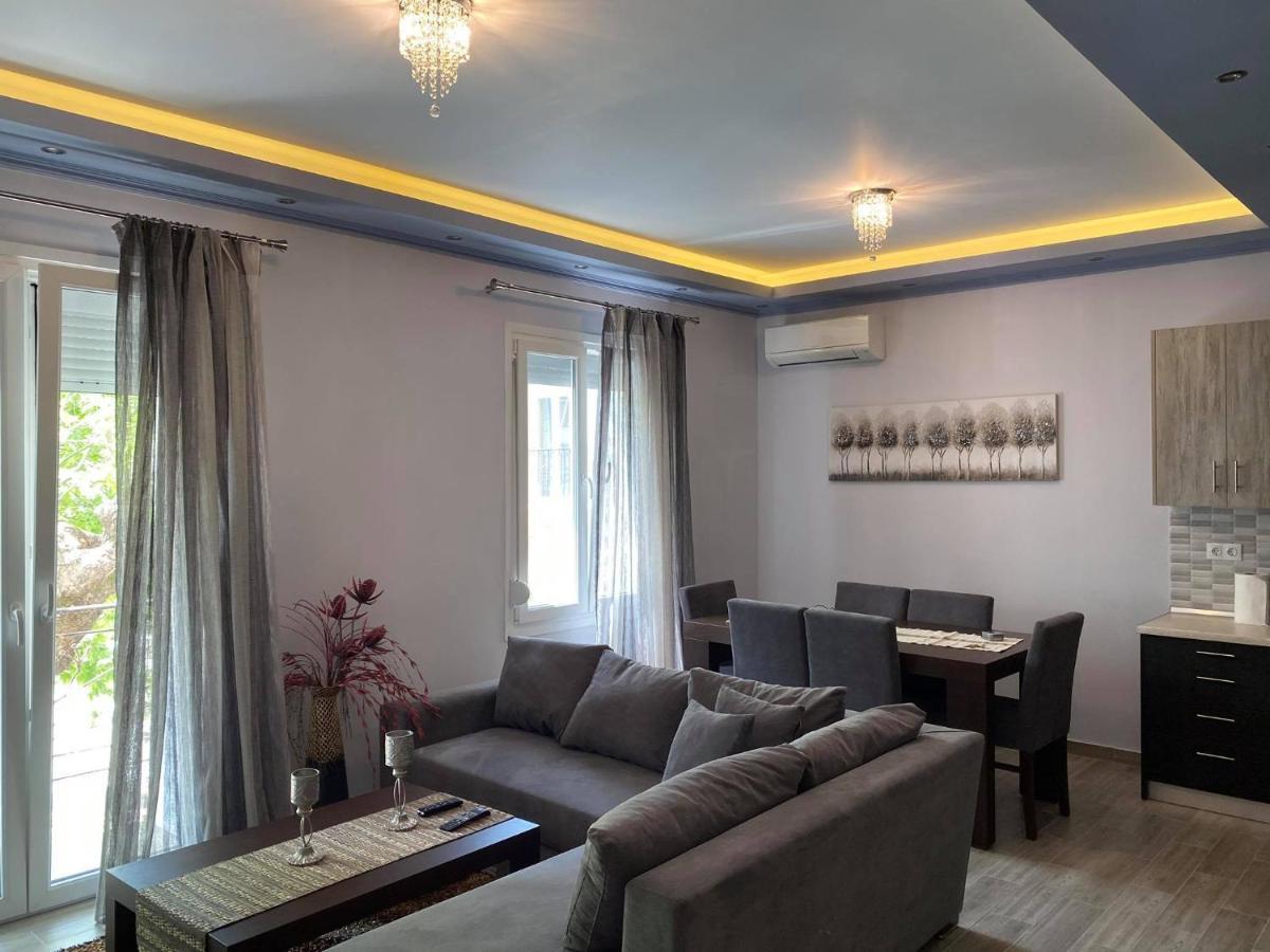 The Grey Rose Apartment لايميناس المظهر الخارجي الصورة