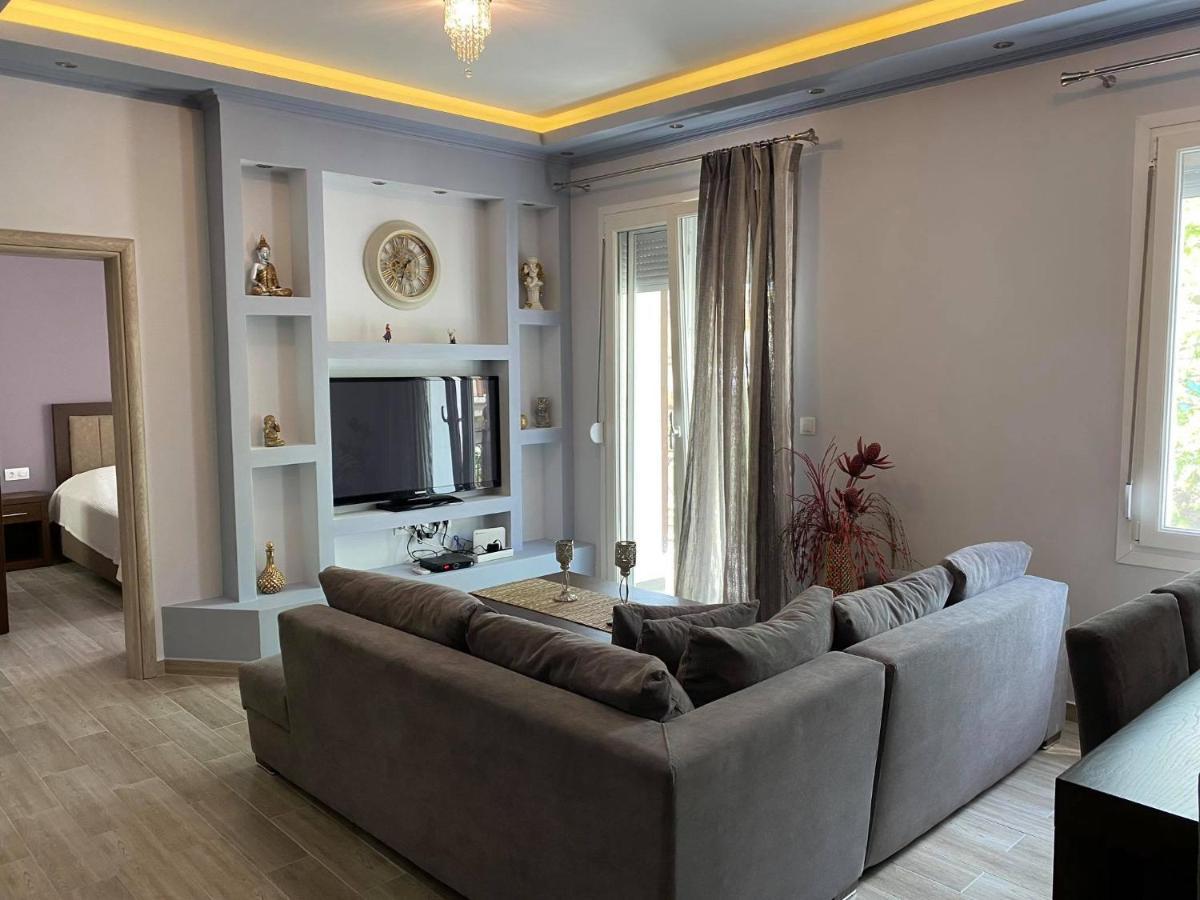 The Grey Rose Apartment لايميناس المظهر الخارجي الصورة